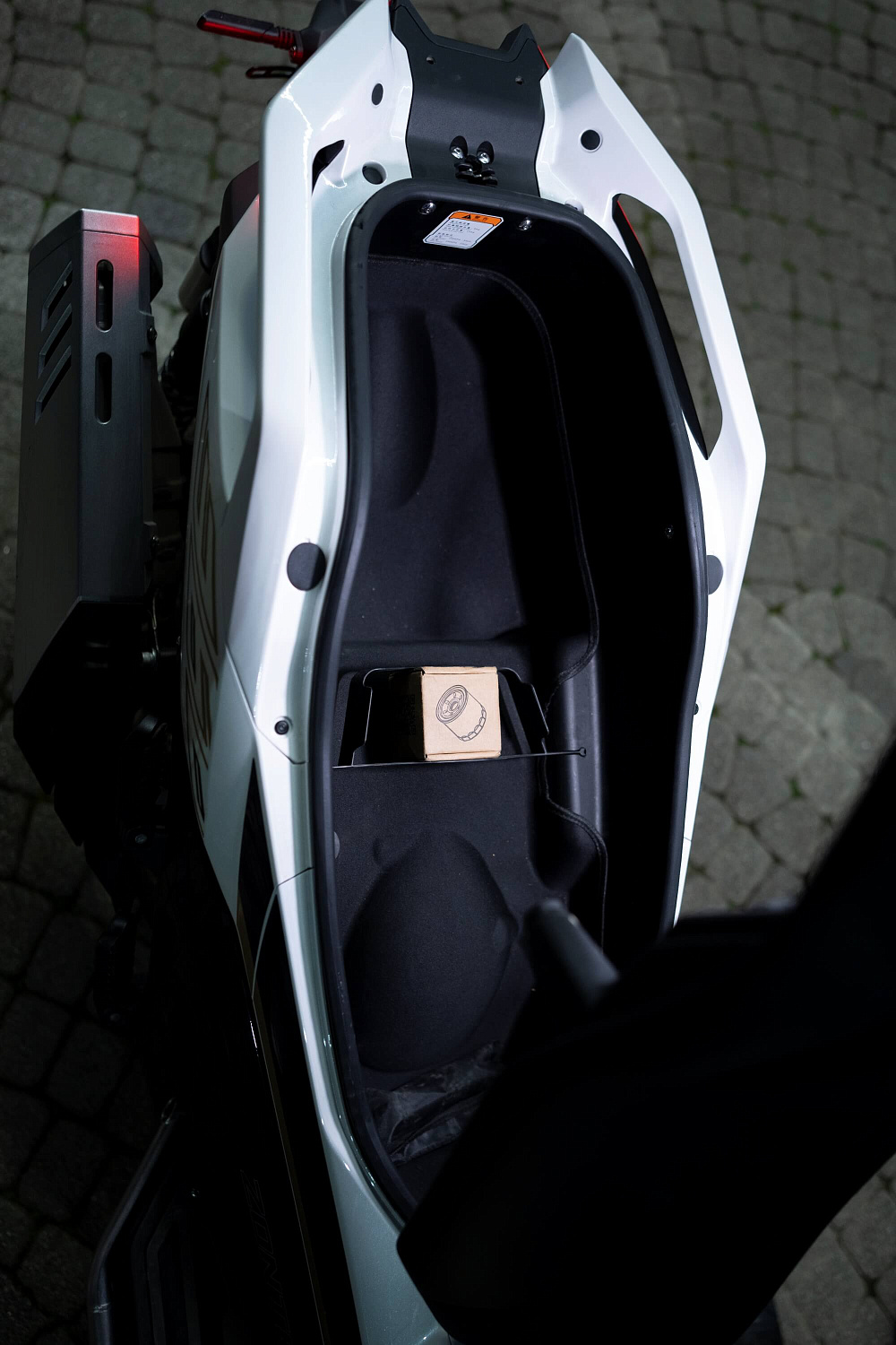 Максискутер ZONTES ZT368-G 17/14