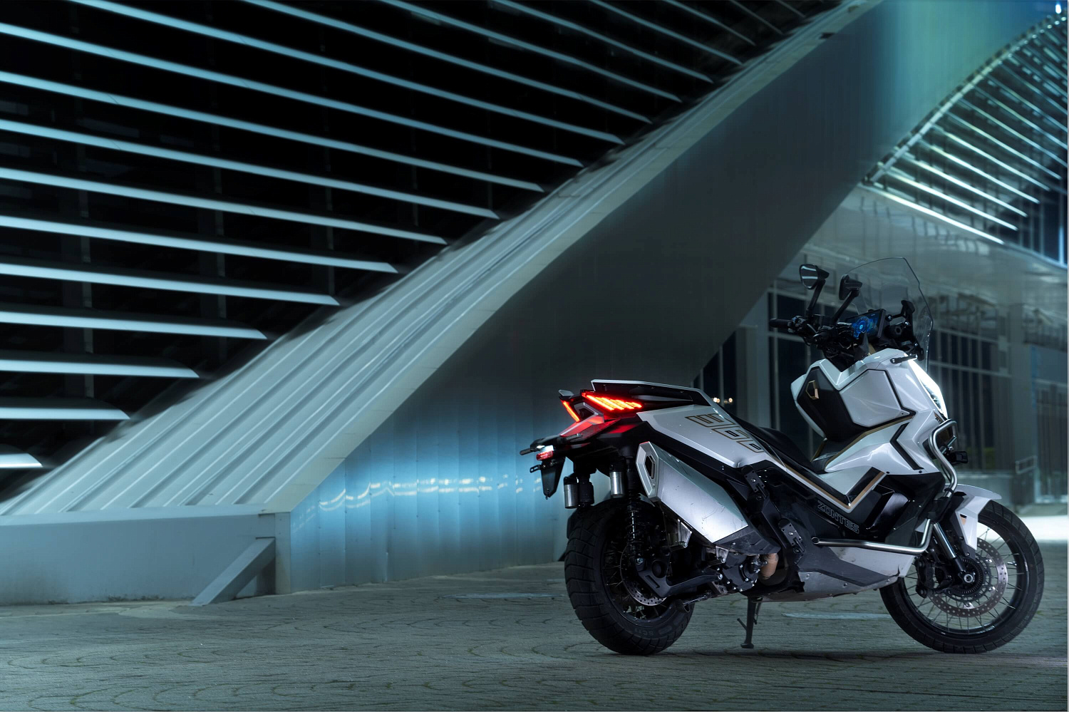 Максискутер ZONTES ZT368-G 17/14