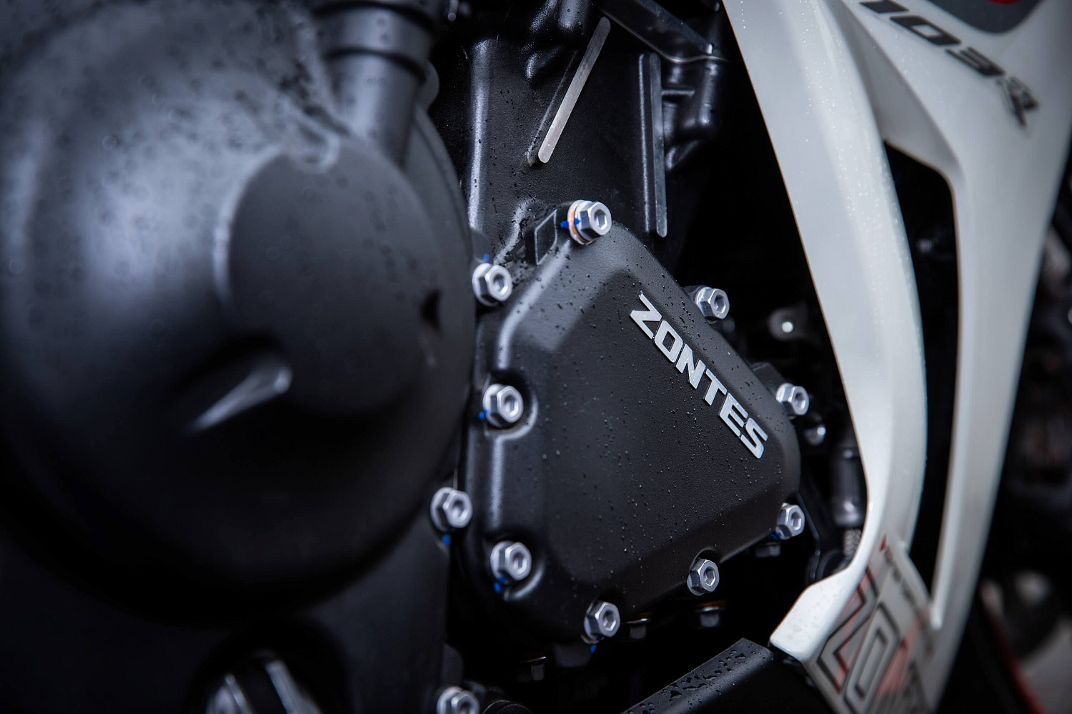 Мотоцикл ZONTES ZT703-RR