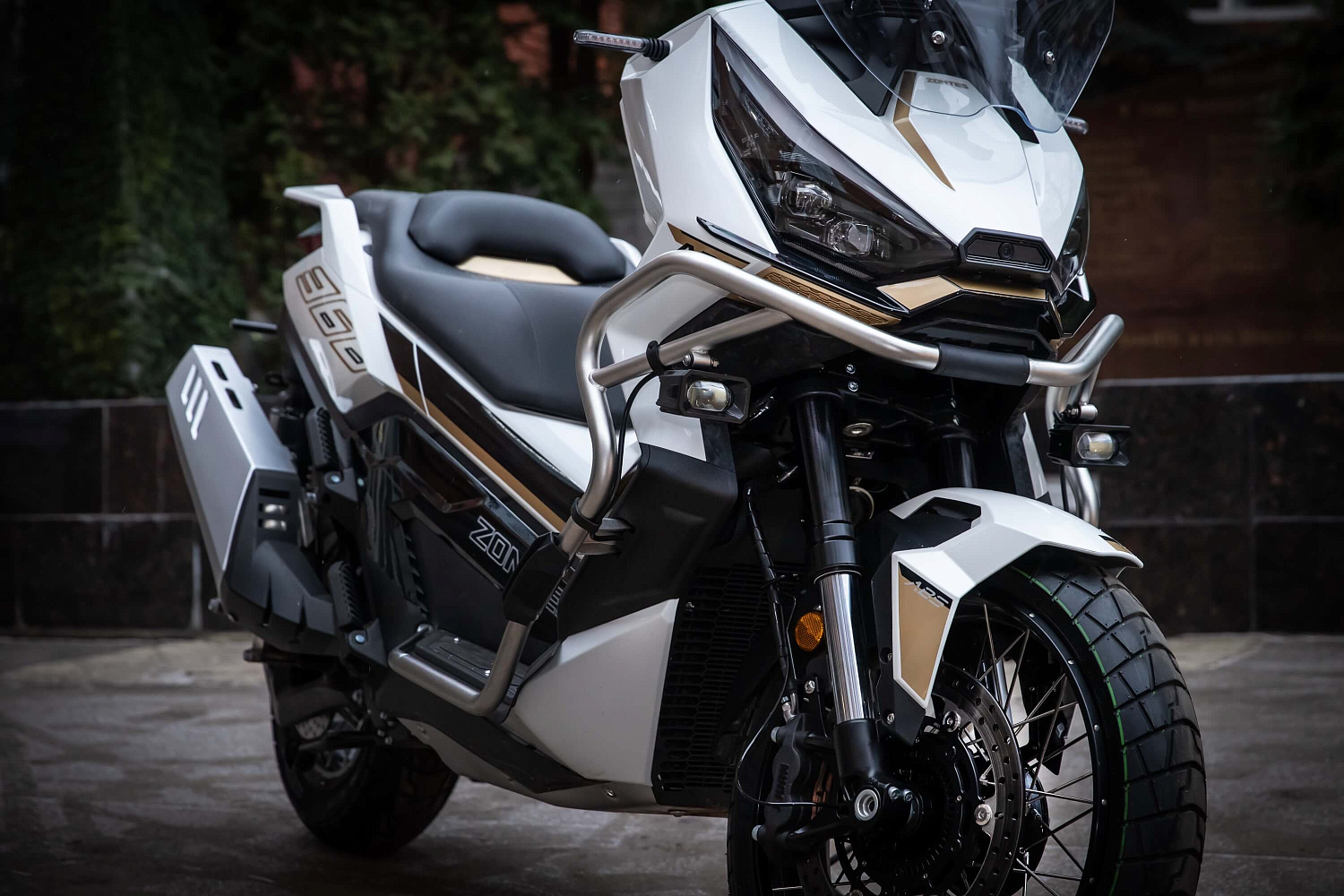 Максискутер ZONTES ZT368-G 17/14