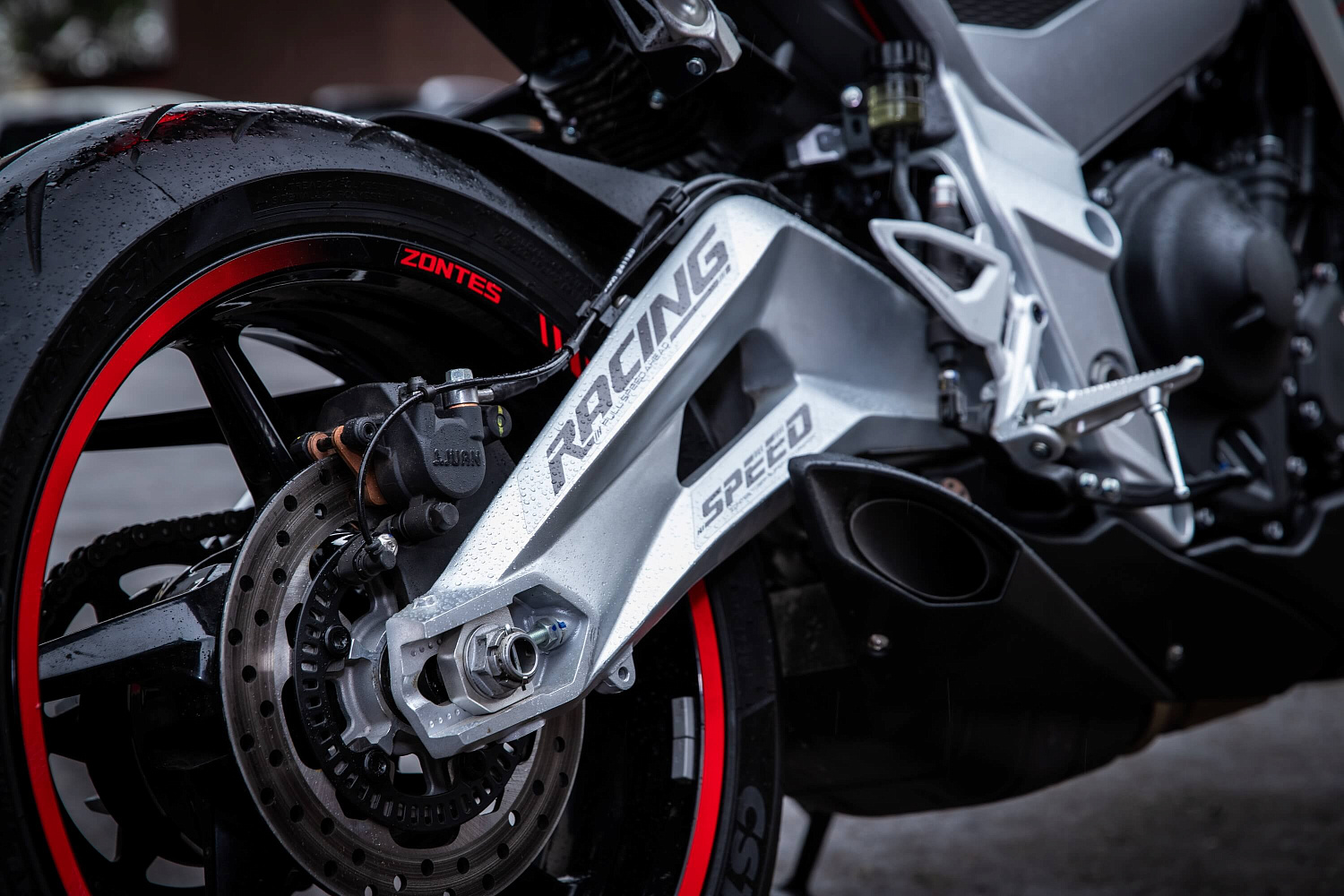 Мотоцикл ZONTES ZT703-RR