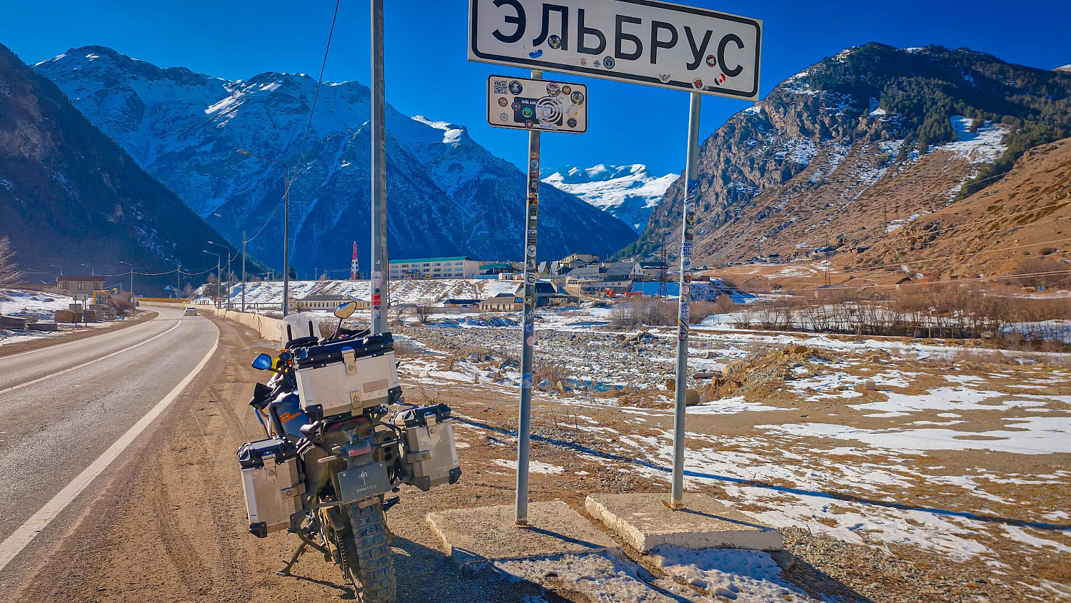 Мотоцикл ZONTES ZT703-F TOUR 21/18