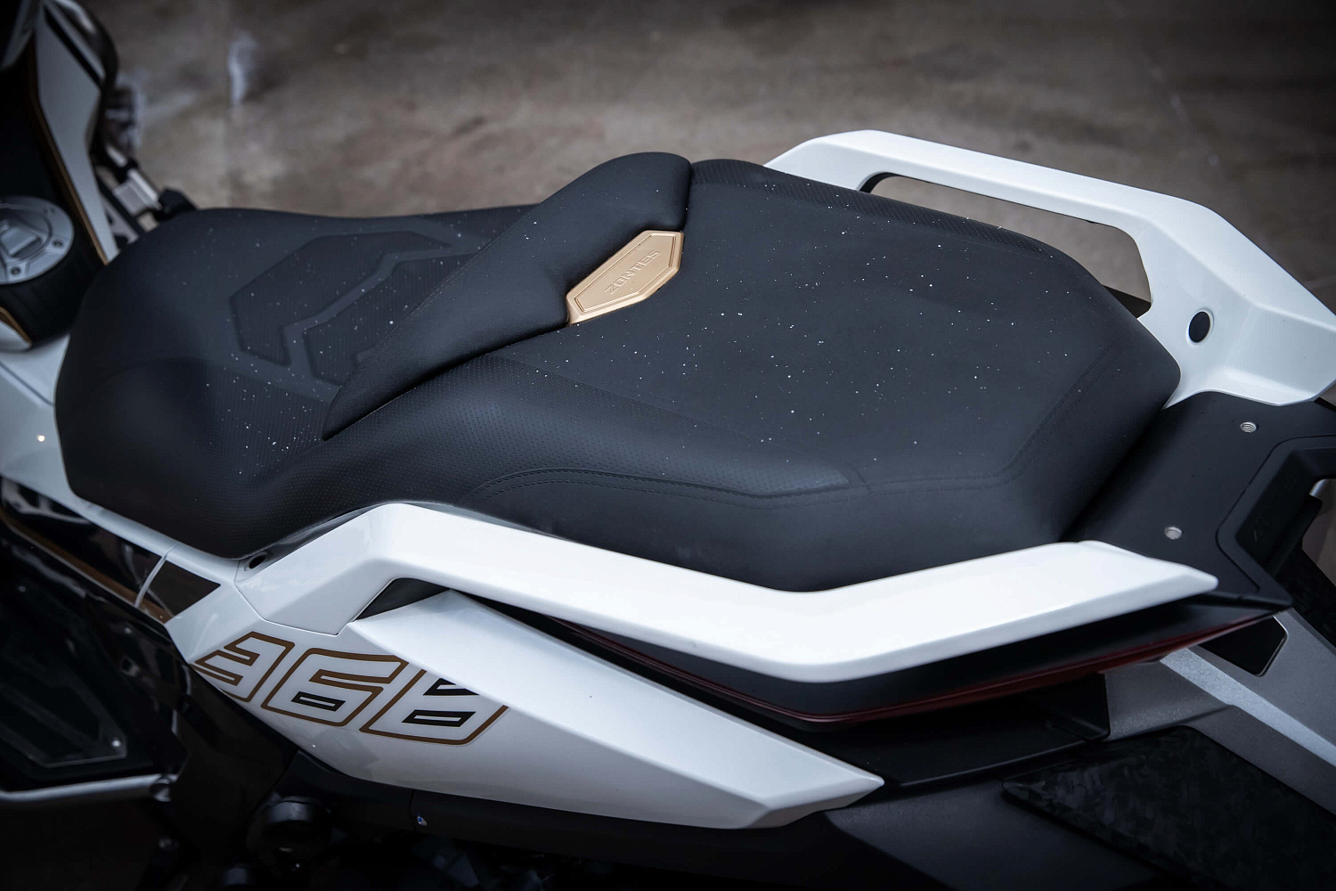 Максискутер ZONTES ZT368-G 17/14