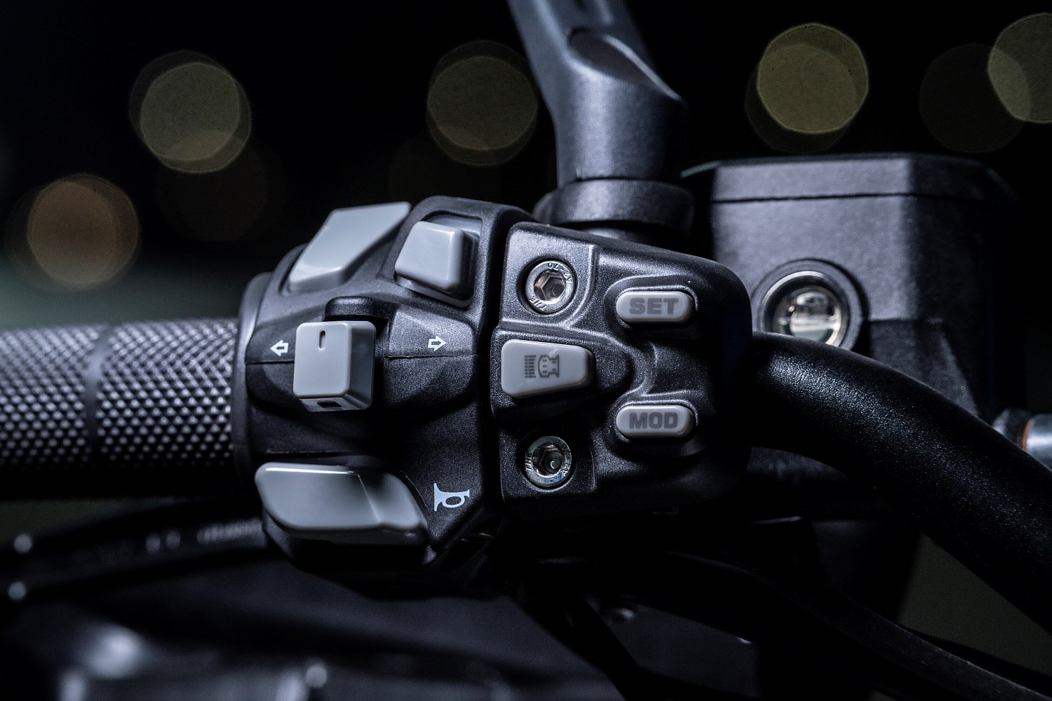 Максискутер ZONTES ZT368-G 17/14