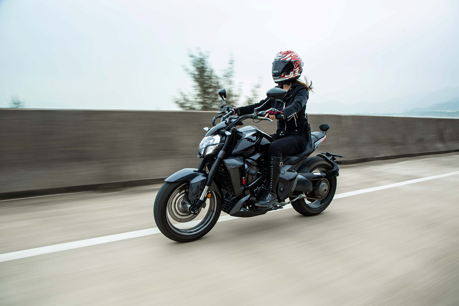 Мотоцикл ZONTES ZT350-V1