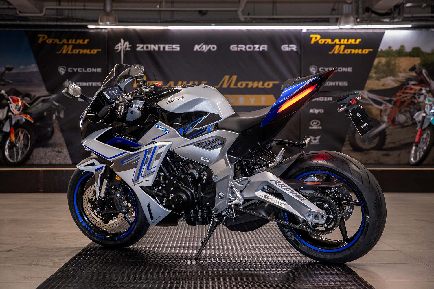 Мотоцикл ZONTES ZT703-RR